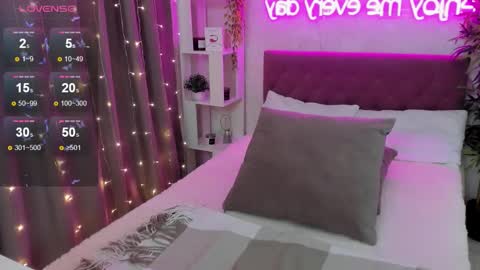 Kate online show from November 15, 5:30 am