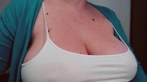 Katy online show from November 10, 5:19 pm