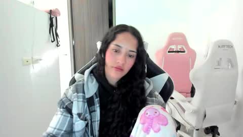 kaylie online show from September 25, 11:42 am