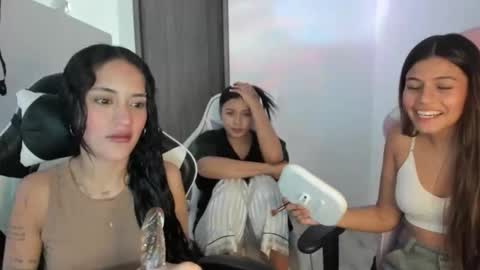 kaylie online show from October 3, 7:41 pm