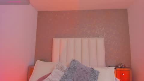 kayliebrooks online show from November 12, 8:07 pm