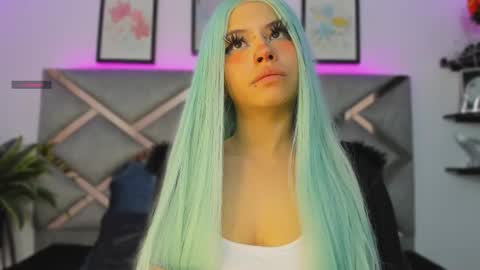 Keidy Monday to Saturday from 200 pm to 810pm  UTC-5 Colombia Time online show from November 17, 7:14 pm