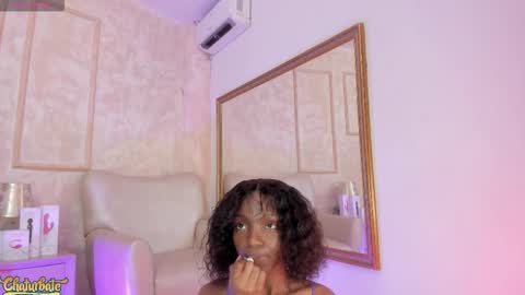 keirahartz online show from November 23, 4:48 am