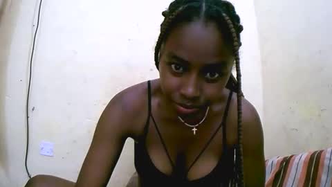 keisha759446 online show from November 9, 9:49 am