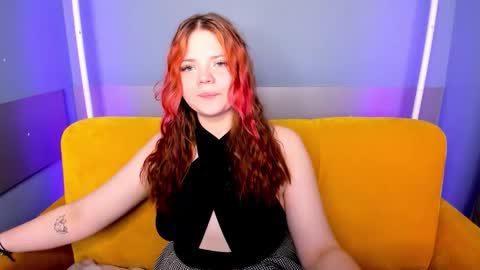 Kellyfiery online show from November 30, 1:54 am