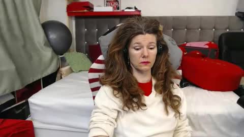 kelly online show from February 19, 7:08 am