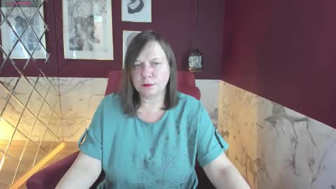 Kelly online show from September 22, 8:18 pm