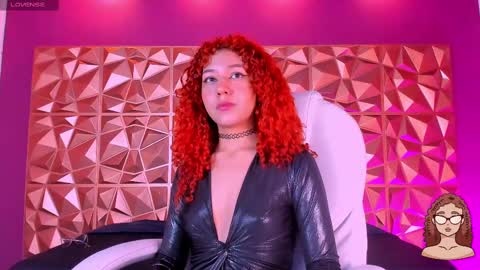 Snapshot of kendall23_ chatting on February 17, 1:33 pm Kendall online show from February 17, 1:33 pm