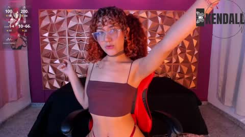 Snapshot of kendall23_ chatting on January 18, 9:13 pm Kendall online show from January 18, 9:13 pm