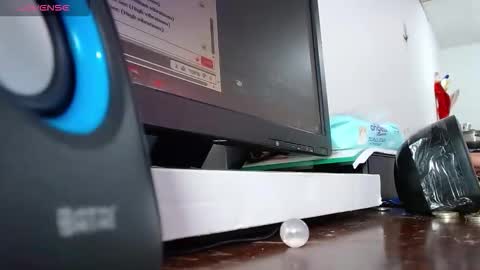 kendall online show from October 15, 2:52 pm