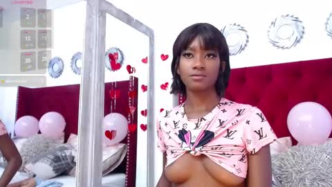 Kendall online show from February 12, 2:22 pm