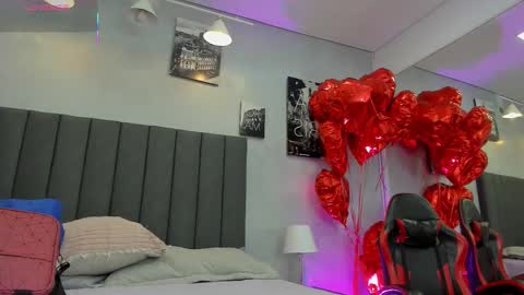 Kendra London online show from February 23, 11:42 am