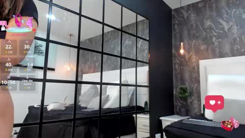 Snapshot of kendraleroy chatting on October 1, 4:06 am KENDRA online show from October 1, 4:06 am