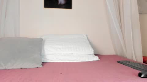 Kenia online show from February 28, 4:21 am