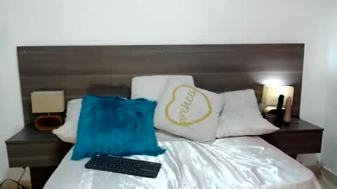 kennethcodyy online show from October 29, 11:36 am