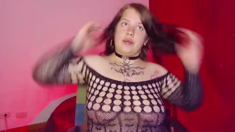 Kenzie online show from December 4, 2:20 am