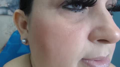 K E R L Y online show from February 15, 1:10 pm