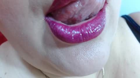 K E R L Y online show from February 2, 1:21 pm