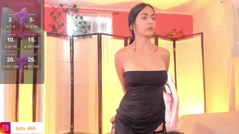 Khloe online show from October 16, 2:30 pm