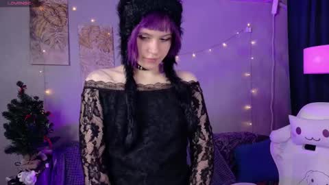 Kiki online show from January 15, 9:37 am