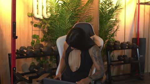 Kim online show from November 11, 1:08 pm