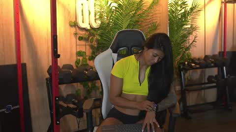 Kim online show from November 27, 1:14 pm