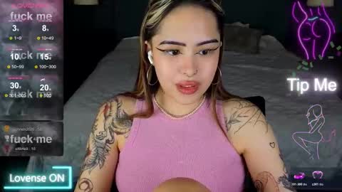 Kim online show from November 27, 6:05 am