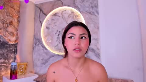 Kimberly Loren online show from December 14, 10:04 pm