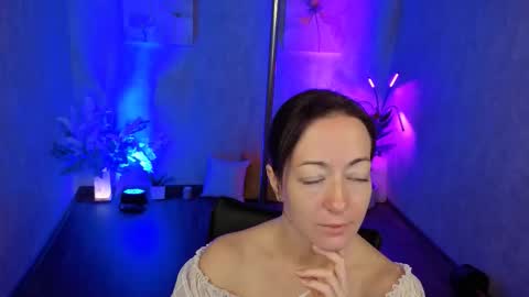 Kimberly online show from October 8, 1:32 am