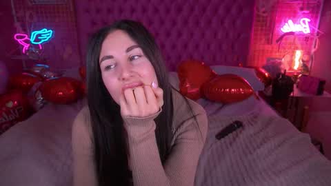 Kim online show from February 12, 7:15 pm