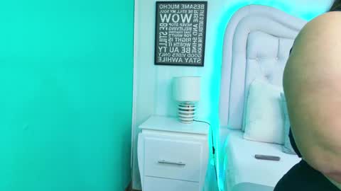 KimBrooks online show from October 10, 11:37 am