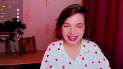 Hazel online show from October 26, 8:43 am