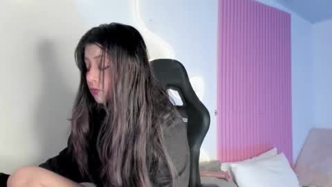 kinky yeyns online show from January 13, 12:16 am