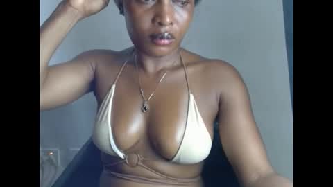 kinkyxxnasty online show from December 1, 4:42 pm