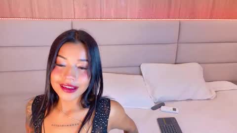 KiO online show from November 25, 3:31 am