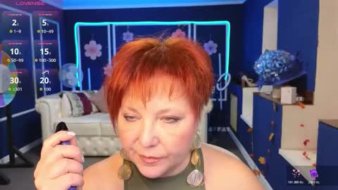 Kira Kennet online show from November 24, 5:53 am