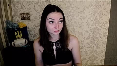Snapshot of kiss_shy chatting on January 12, 6:17 am Valeria online show from January 12, 6:17 am