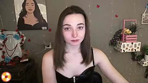 Snapshot of kiss_shy chatting on February 23, 7:28 am Valeria online show from February 23, 7:28 am