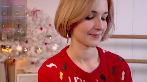 Snapshot of kisskiss_muah chatting on December 11, 1:39 pm Kate online show from December 11, 1:39 pm