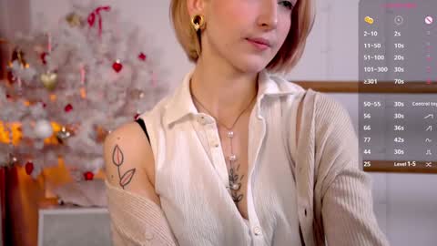 Snapshot of kisskiss_muah chatting on December 28, 2:10 pm Kate online show from December 28, 2:10 pm