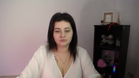 kissleoxx online show from December 1, 2:42 pm