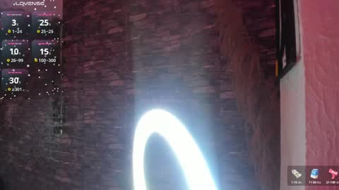  KITTY online show from September 27, 9:55 pm