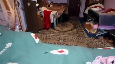 Kitti online show from February 19, 3:17 am