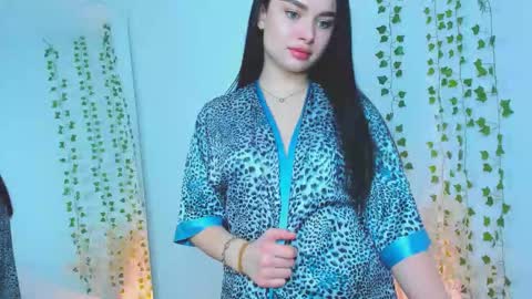 kitty_cut1ee_ online show from February 16, 2:06 pm