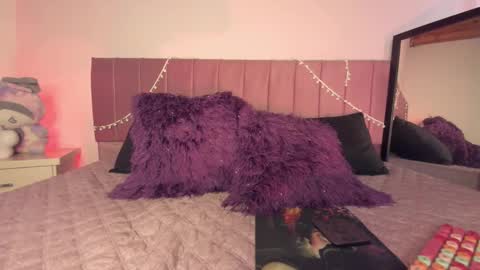 kitty_kryss online show from January 13, 5:39 pm