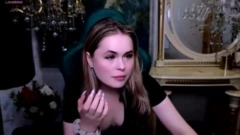 Snapshot of kitty_pantera chatting on September 9, 11:21 am kitty_pantera online show from September 9, 11:21 am