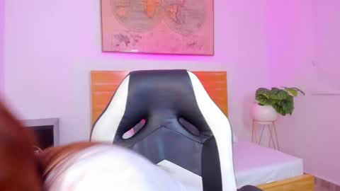 K I T T Y online show from January 14, 12:21 pm