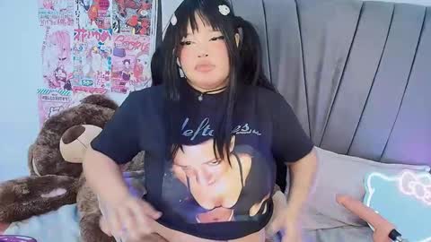 kittyhnt online show from December 2, 7:10 am