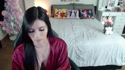 Isabel online show from December 18, 2:05 am