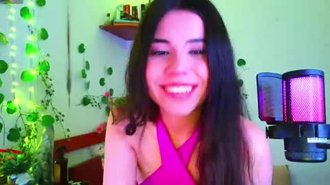 Kittyuwu  online show from September 9, 7:13 pm